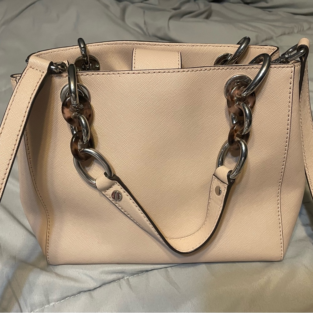 Small Micheal Kors purse